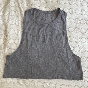 Lululemon cropped tank